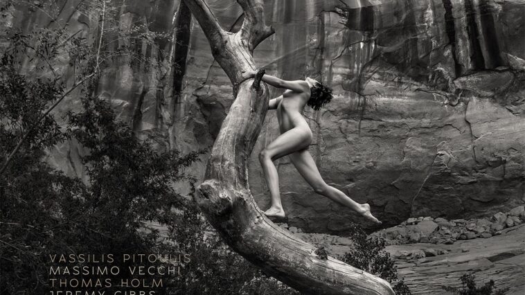 Nude Magazine – Numero 3 – Earth Issue