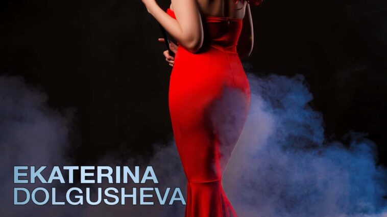 Andrey Guryanov MicroMAG – Ekaterina Dolgusheva – Issue 8