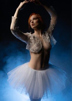Andrey Guryanov MicroMAG – Kristina Tihonova – Issue 9