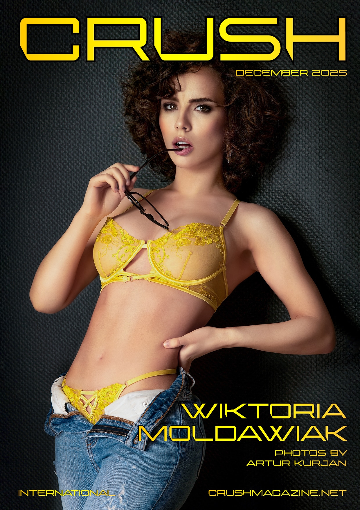 Crush Magazine – December 2025 – Wiktoria Moldawiak