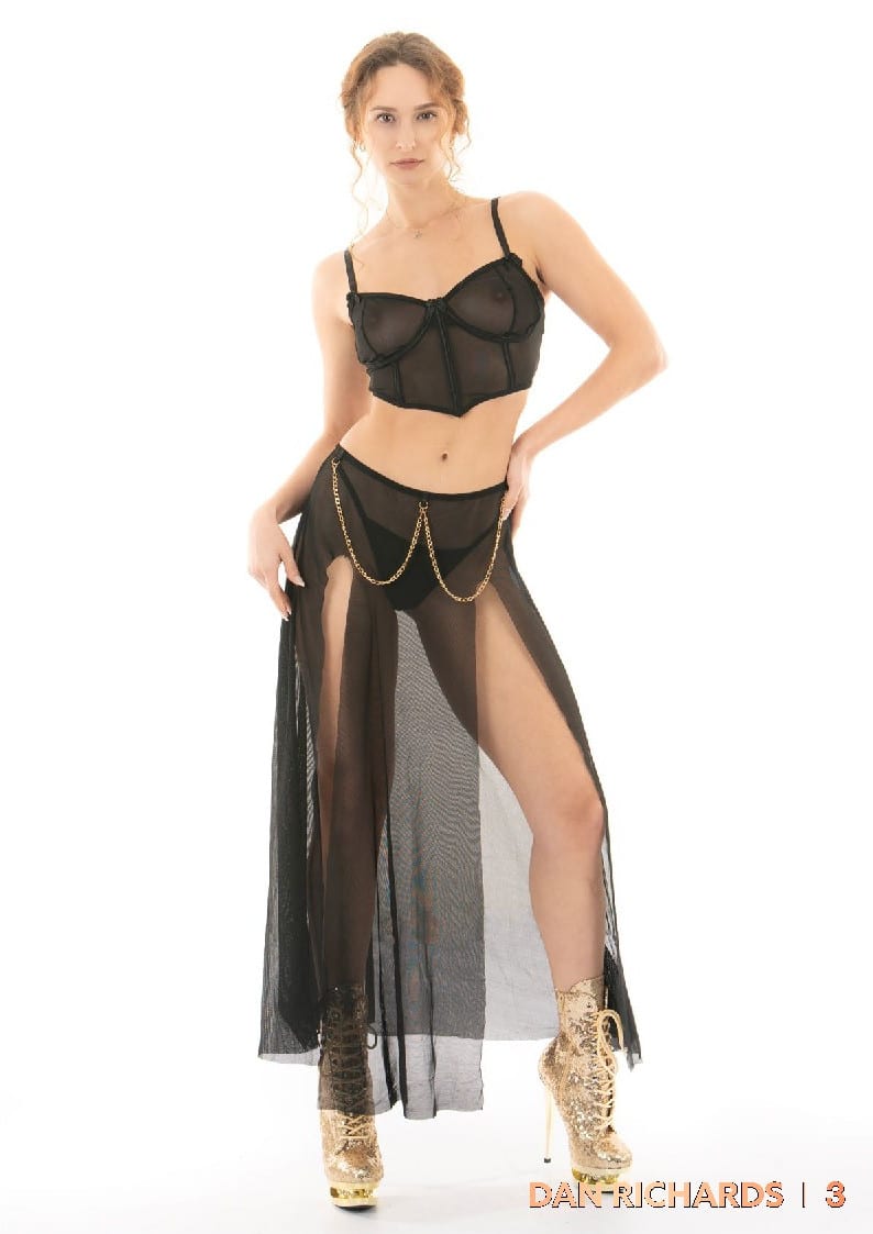 Dan Richards MicroMAG – Katie Marie Gaudin – Issue 111