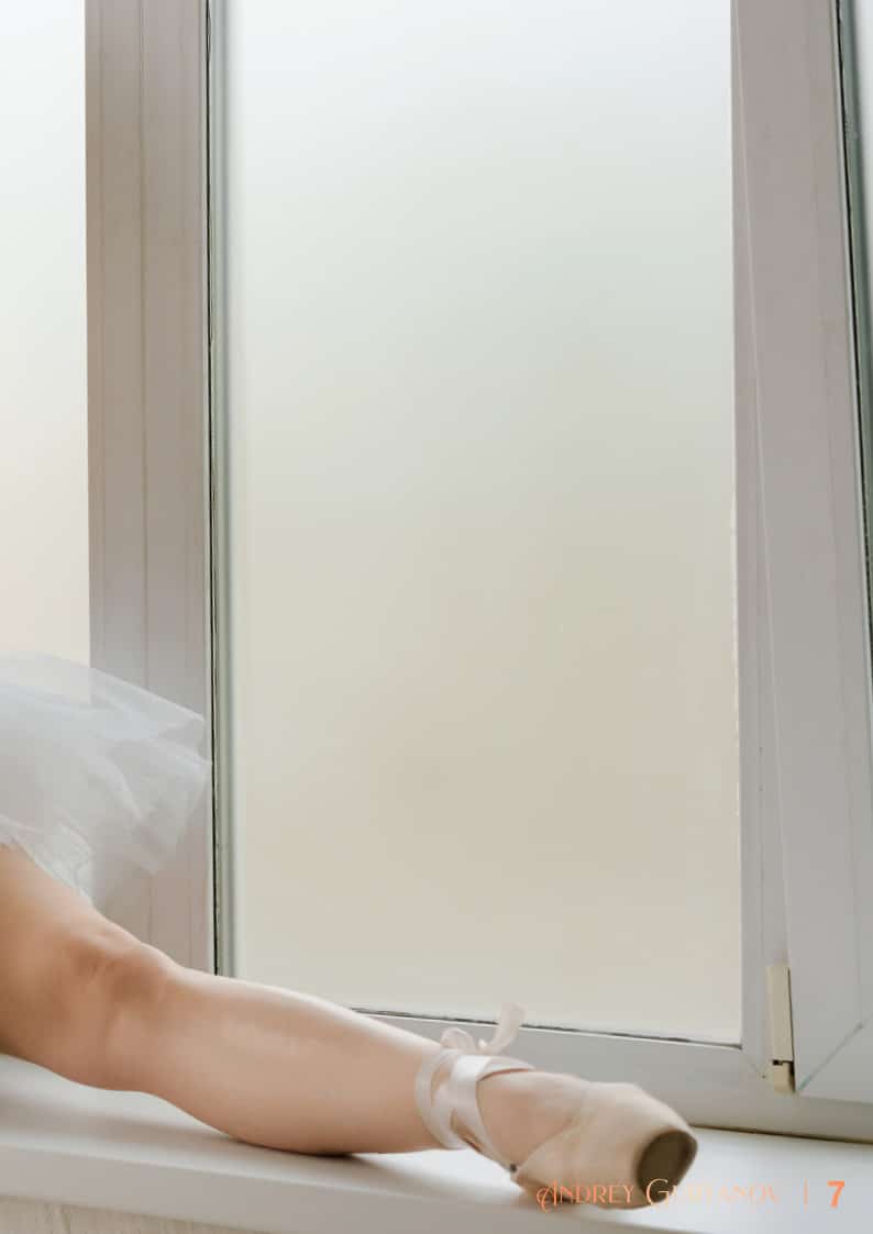Andrey Guryanov MicroMAG – Ekaterina Dolgusheva – Issue 22